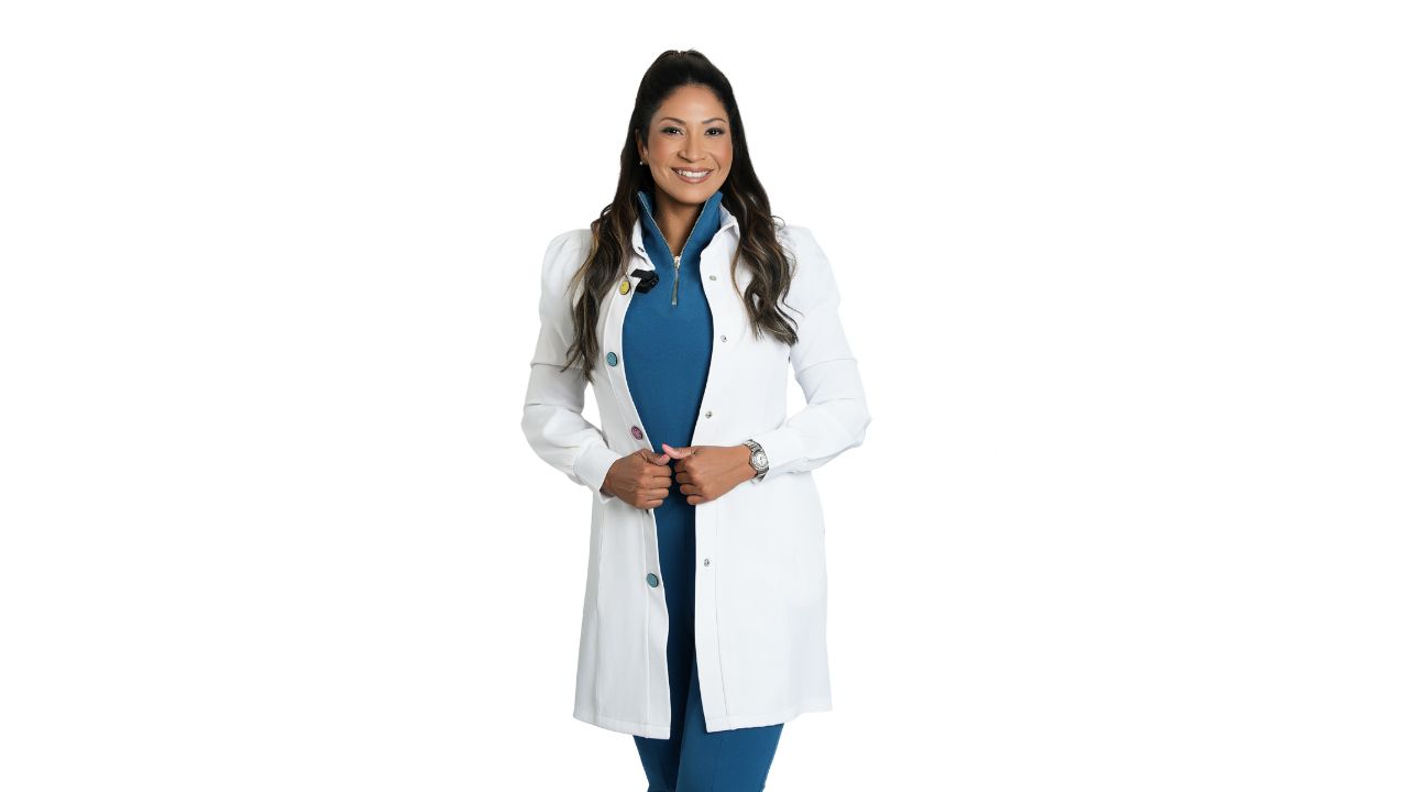 Dr. Ariadna Gonzalez