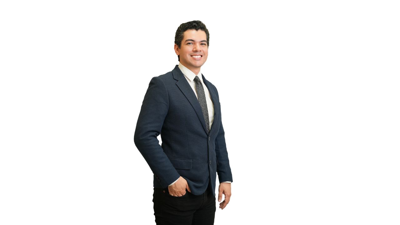 Dr. Juan Carlos Ruiz