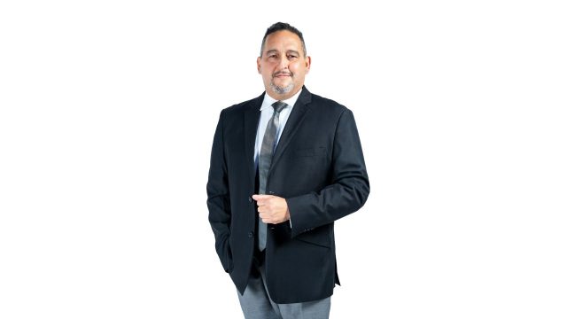 Dr. bolivar saldaña (2)