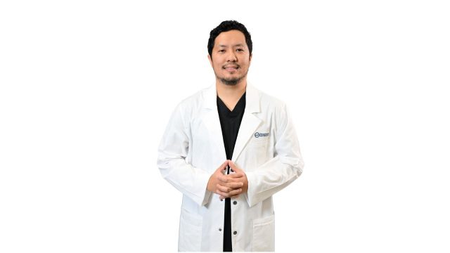 Dr. Fernando Yun Yee
